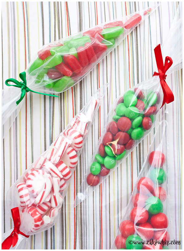 Christmas Candy Cones - CakeWhiz