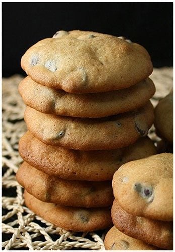 Quick and Easy Banana Chocolate Chip Cookies