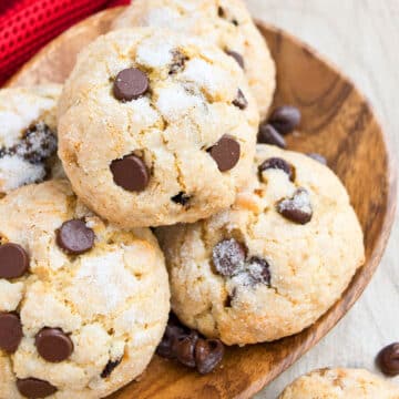 Best Easy Old Fashioned Ricotta Cheese Cookies on Wooden Dish.