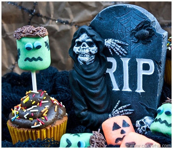 Halloween Marshmallow Pops Being Used as Cupcake Toppers