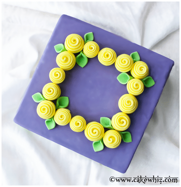Cake with Easy Fondant...