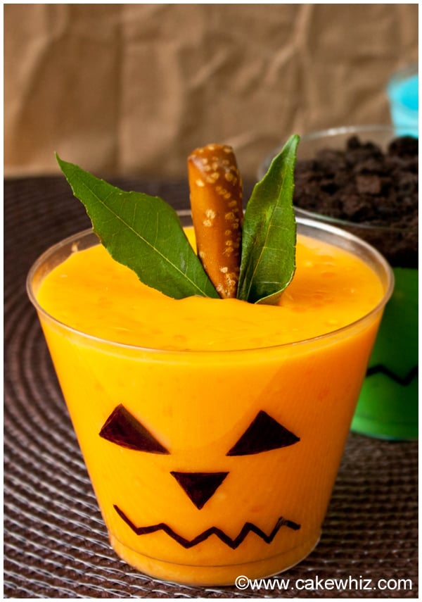 Halloween Pudding Cups