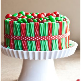 10 Best Grinch Cakes for Christmas + Details for How to Make an Easy Grinch  Cake!