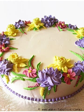 Buttercream Cake That Displays How to Frost a Cake Smoothly.