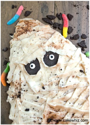 Halloween Mummy Cake Tutorial - CakeWhiz