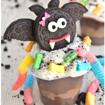 Halloween Dracula Pudding Cups (Quick and Easy)