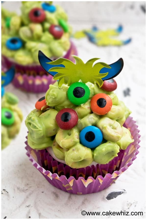 Easy Homemade Halloween Cupcakes- Overhead Shot