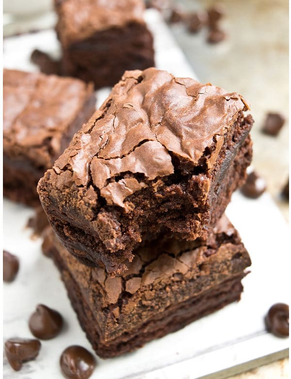 How to Make Fudgy Brownies With Crackly tops
