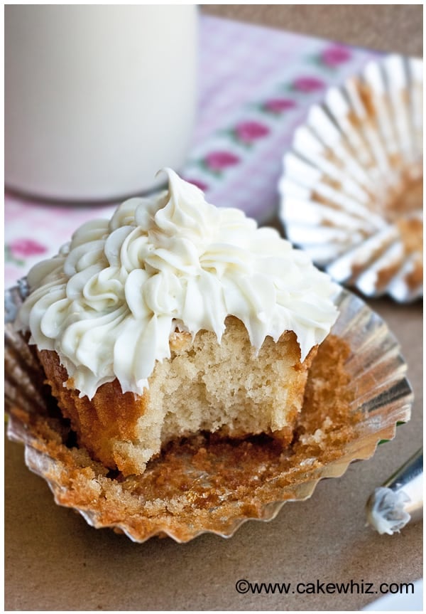 My Favorite Vanilla Cupcakes - CakeWhiz
