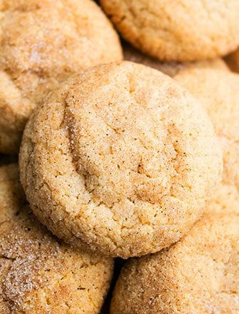 Easy Soft and Chewy Cinnamon Cookies Recipe