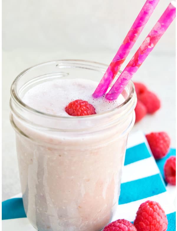 Raspberry Banana Oatmeal Smoothie