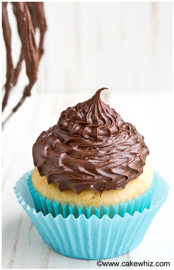 healthy coconut cream chocolate frosting 4