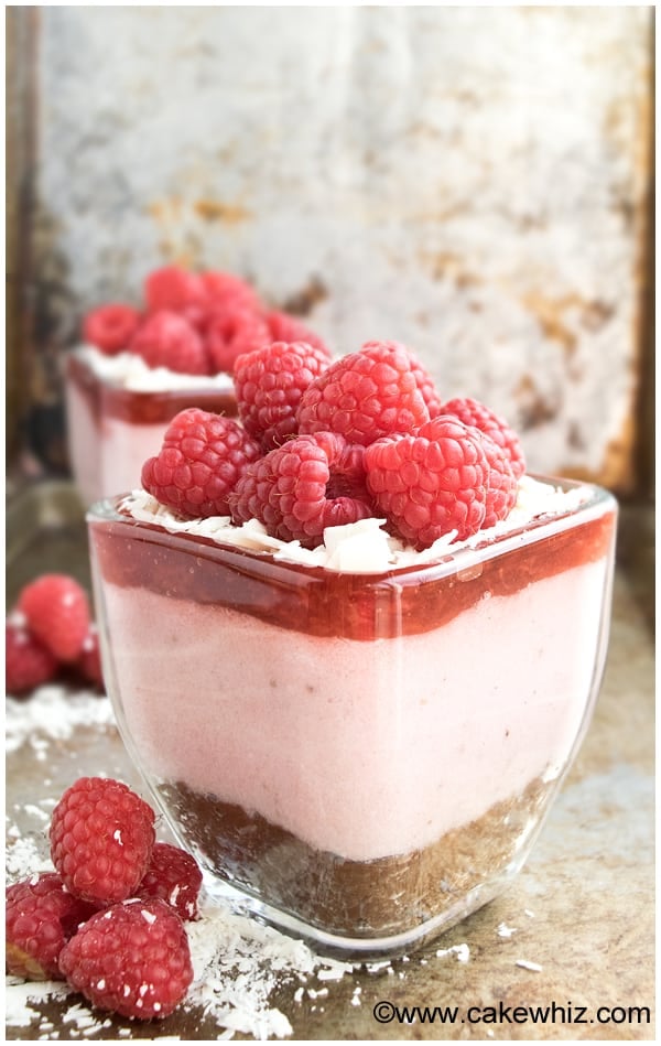 Easy Raspberry Mousse {Light & Fluffy} - CakeWhiz