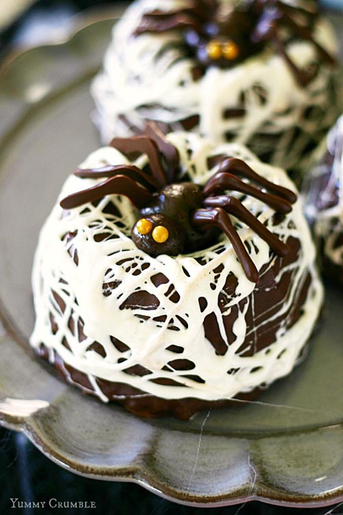 Bundt Cake Decorating Ideas - CakeWhiz