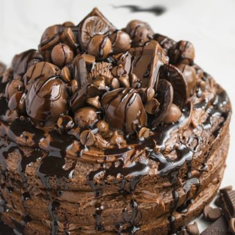 Chocolate Brownie Cake - CakeWhiz