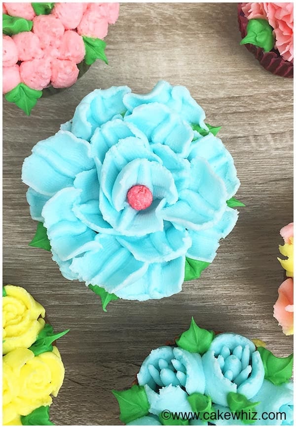 russian-piping-tips-tutorial-buttercream-cakewhiz