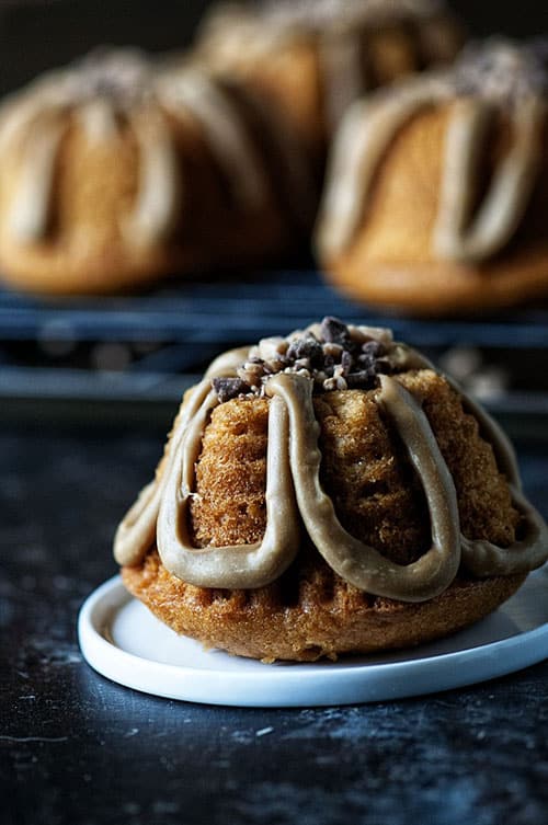 Mini Bundt Cake Recipes - CakeWhiz