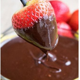 Easy Homemade Chocolate Fondue With Strawberry Dipper