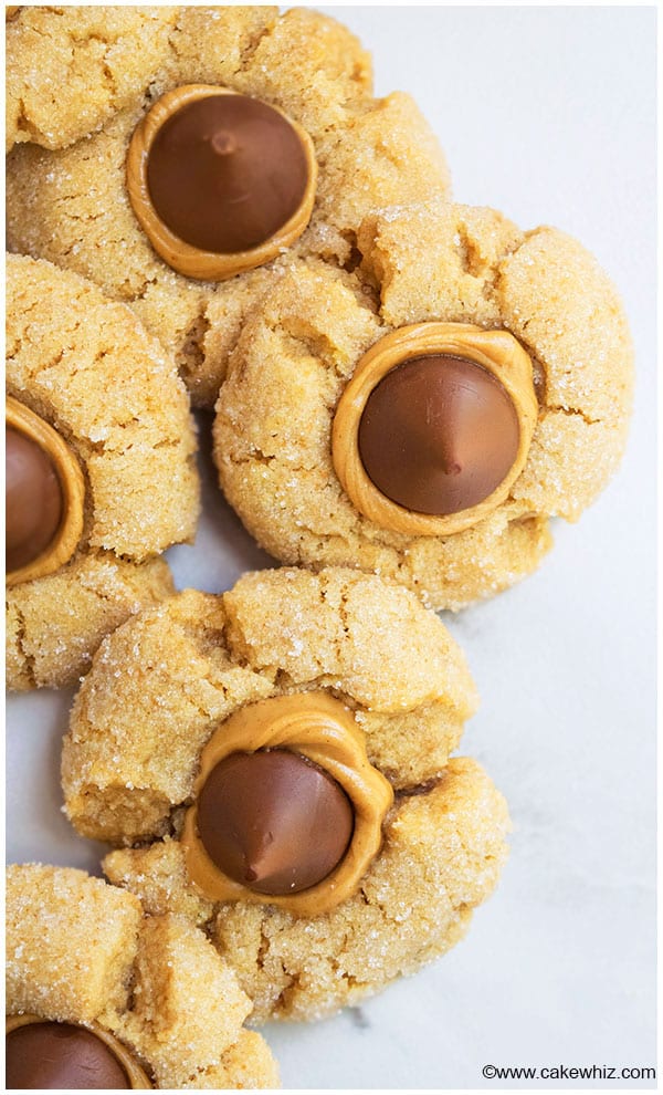 Easy Peanut Butter Blossoms Recipe