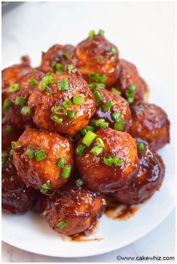 Sweet and Spicy Cocktail Meatballs Recipe