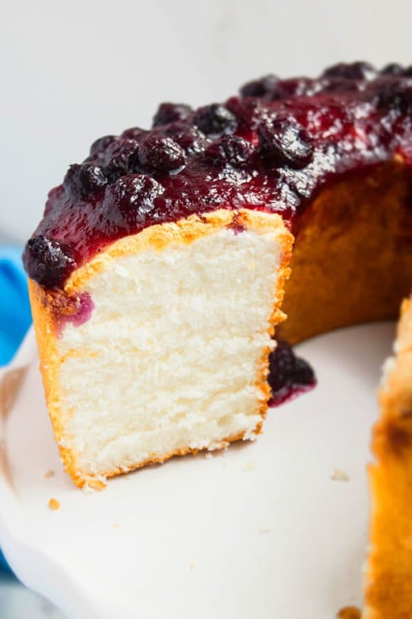 Angel Food Cake Recipe {From Scratch} CakeWhiz