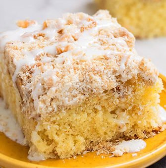 Easy Cake Mix Recipes {Desserts} - CakeWhiz