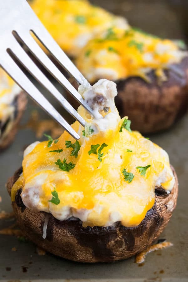 Sausage Stuffed Mushrooms CakeWhiz   Sausage Stuffed Mushrooms Quick And Easy Appetizer 600x900 