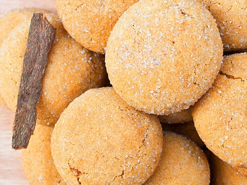 Easy Ginger Cookies - CakeWhiz