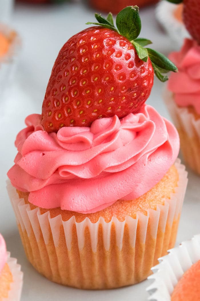 Fresh Strawberry Cupcakes From Scratch CakeWhiz