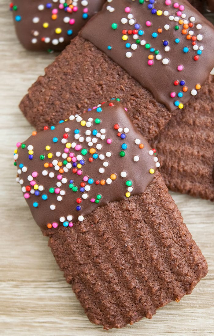 Chocolate Spritz Cookies - CakeWhiz