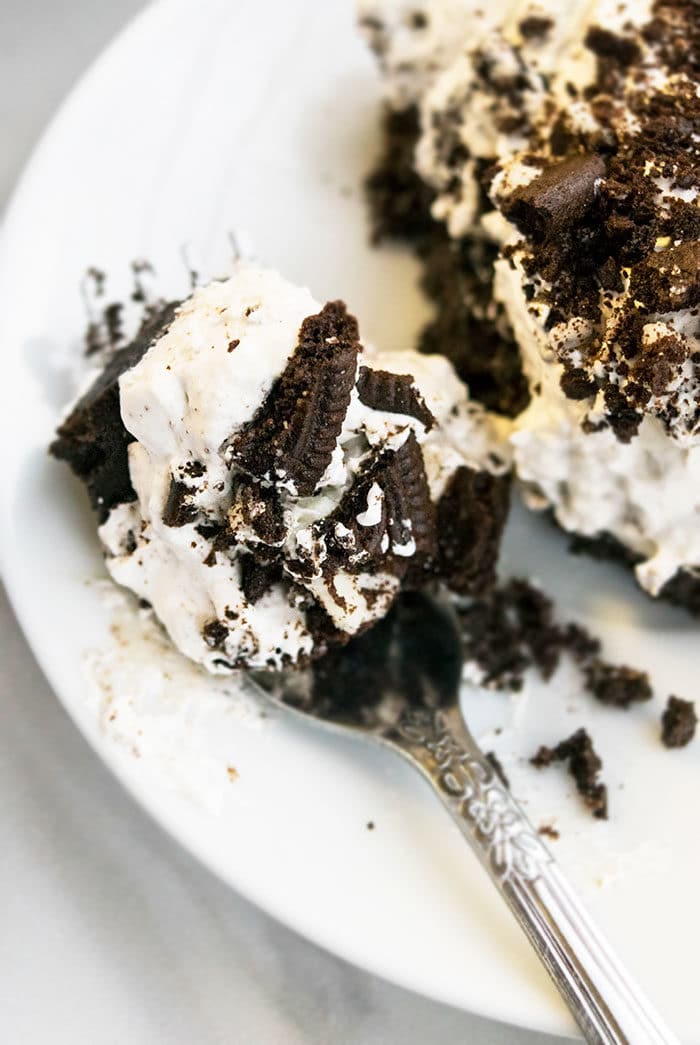 Chocolate Oreo Pudding Pie with Oreo Pie Crust 