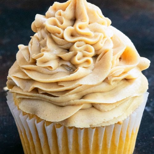 Peanut Butter Cream Cheese Frosting: Delicious, 7-Ingredient Recipe