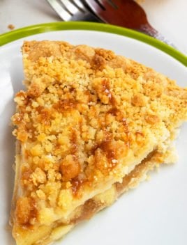 Easy Apple Crumble Pie Recipe