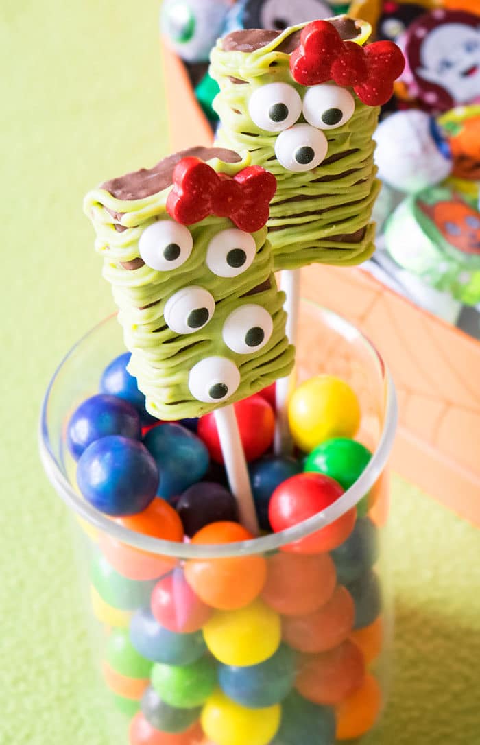 Halloween Snacks- Monster Desserts on a Stick