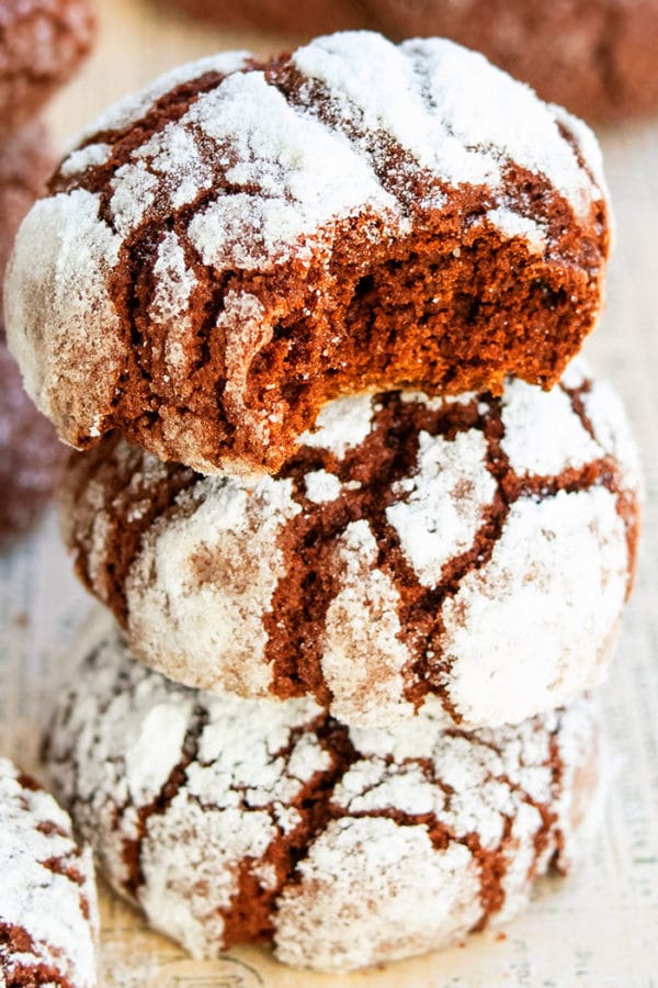 Chocolate Crinkle Cookies {With Cake Mix} - CakeWhiz