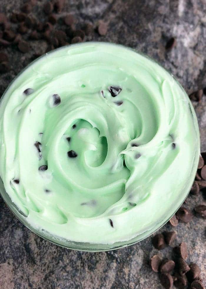 Mint Icing With Chocolate Chips