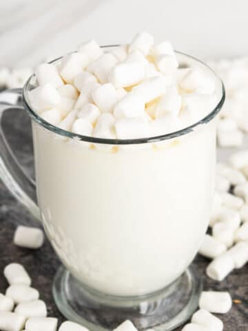Easy White Hot Chocolate Recipe