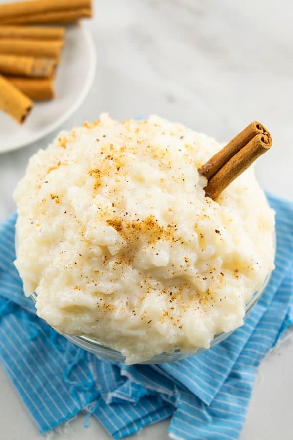 Easy Rice Pudding {So Creamy!} - CakeWhiz