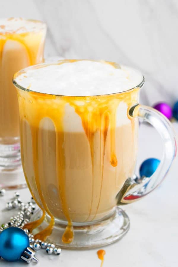 Homemade Caramel Latte - CakeWhiz