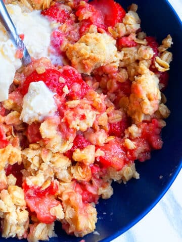 Easy Homemade Strawberry Rhubarb Crisp or Crumble in Blue Bowl