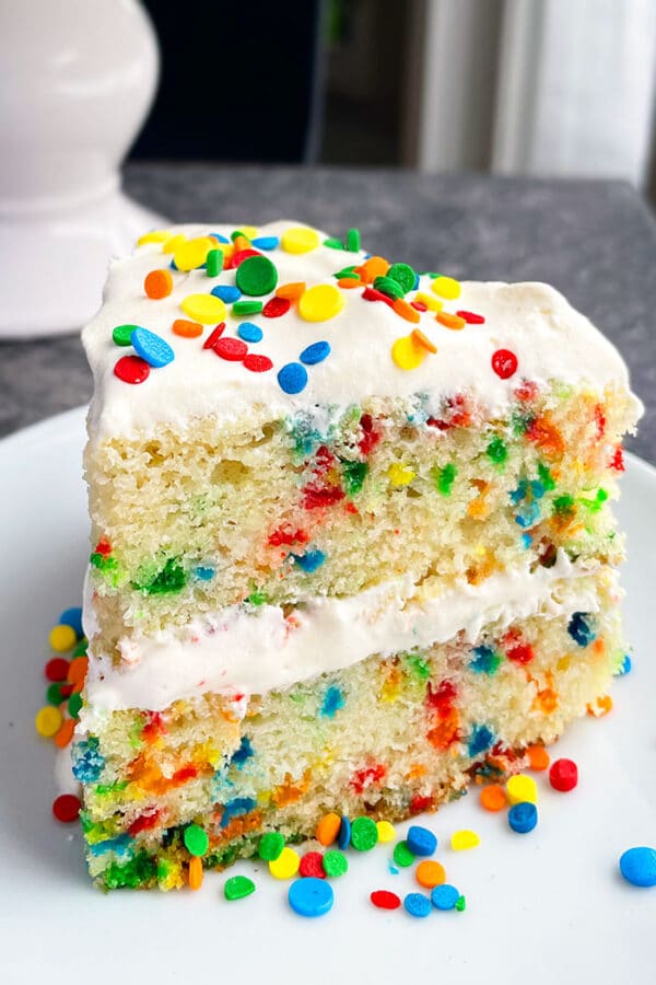 Funfetti Cake / Confetti Cake {From Scratch} - CakeWhiz