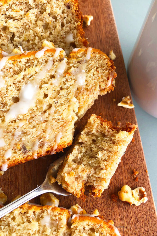 Easy Banana Bread {With Cake Mix} - CakeWhiz