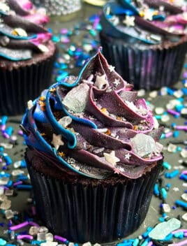 Easy Galaxy Cupcakes With Buttercream Icing Frosting Swirl and Sprinkles