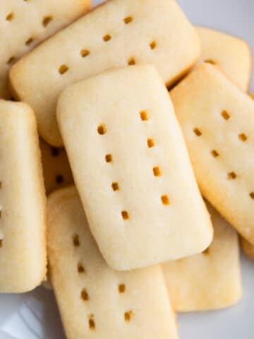 Easy Shortbread Cookies on White Dish.