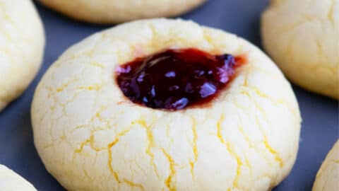 Lemon Raspberry Cookies {Thumbprint} - CakeWhiz
